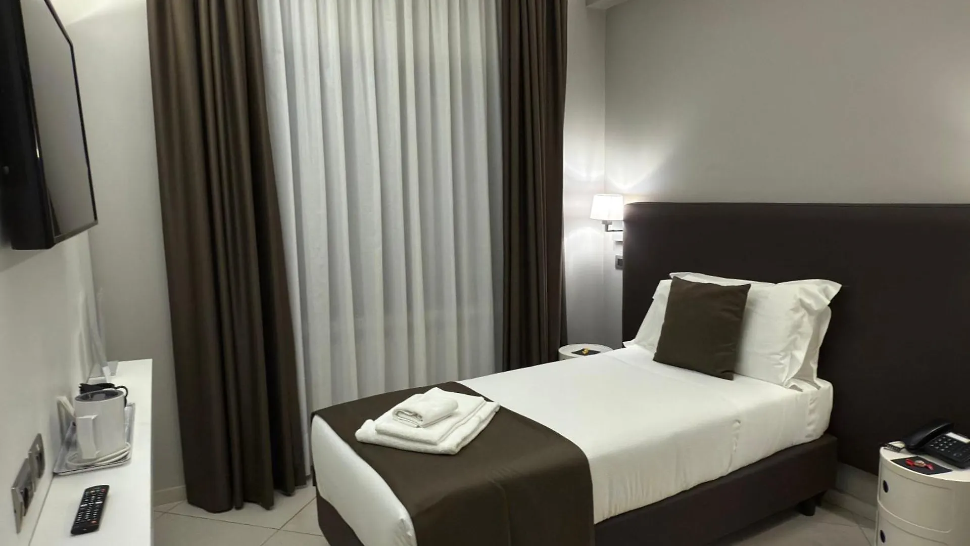 Etnea Style Catania Luxury Rooms 3*,  Italien