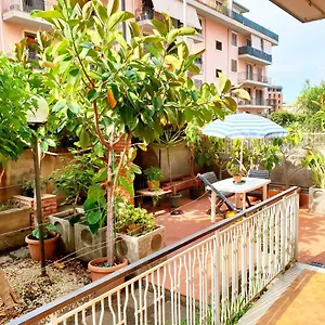  Apartment House Italien